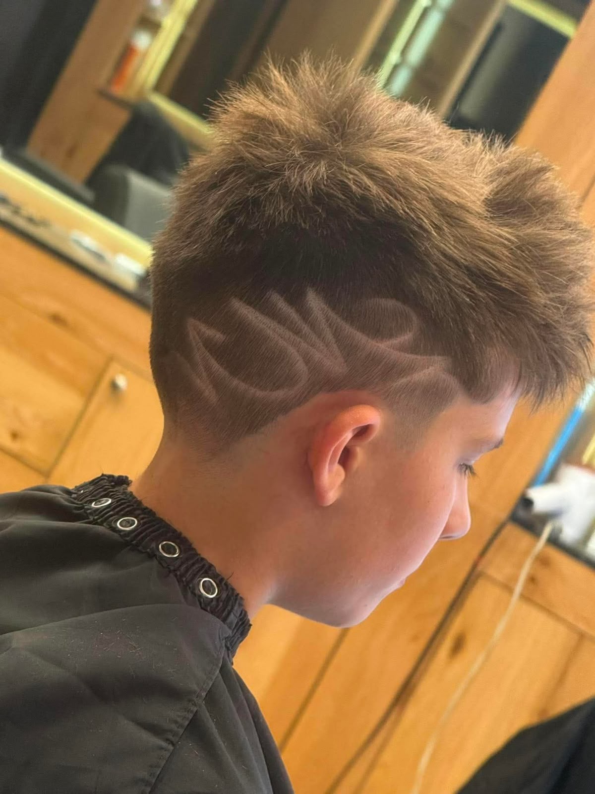 À quel âge emmener son bébé pour sa première coupe de cheveux?